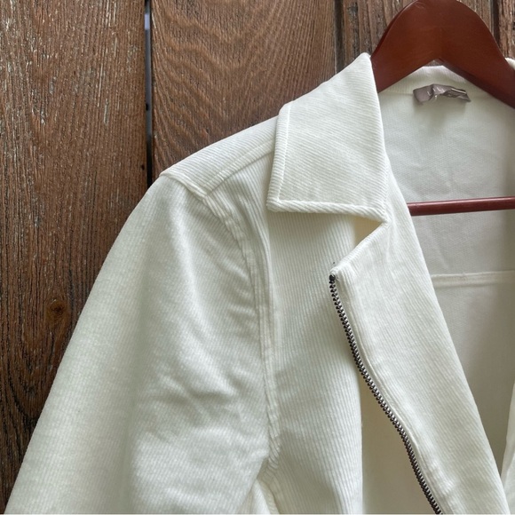 LILLA P Women’s White Moto Bomber Zip Up Corduroy Jacket NWOT Size Medium - Picture 4 of 15